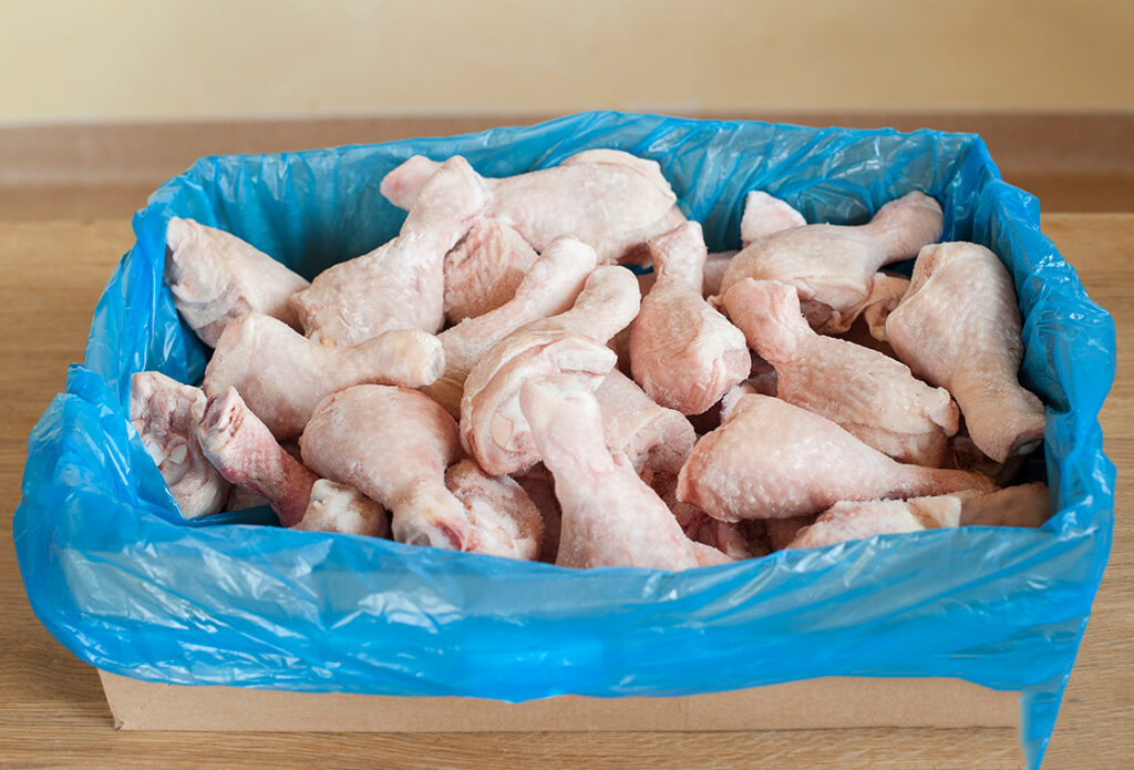 How can I buy Brazilian frozen chicken paws directly from producer